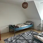 Apartment Messe-wohnung Mit Balkon