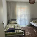 Apartment Messe-wohnung Mit Balkon *