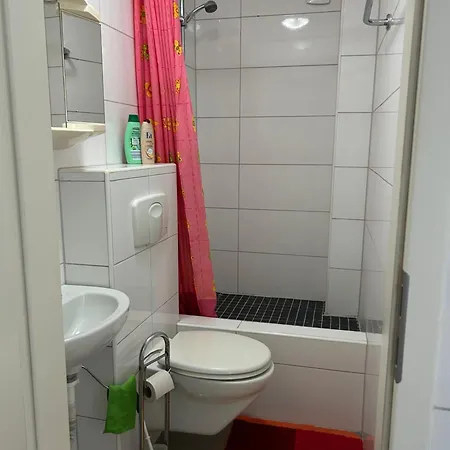 Appartement Messe-wohnung Mit Balkon Hanovre